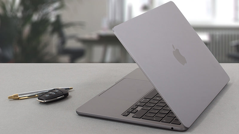 Apple MacBook Air (2022) M2, 8GB/256GB, iOS - B | Záruka: 1 rok